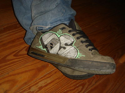 TONE'S SHOES